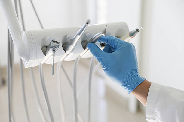 Professional Tooth Extraction technician working in Kerens, TX